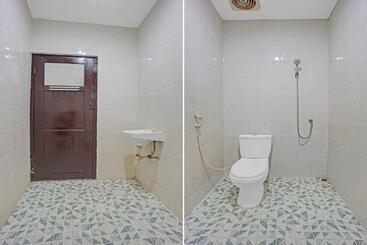 فندق Oyo 90735 Palem Garden 2