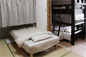 پانسیون コトのアート研究所