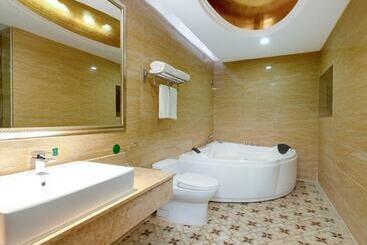 Vienna Hotel Shenzhen Songgang Shajiang Road