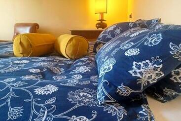 فندق صغير La Foresteria Di Villa Piazzo