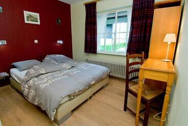 住宿加早餐  De Zilveren Helm