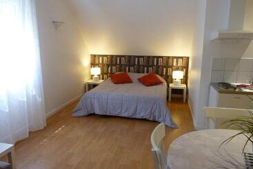 住宿加早餐  Les Petits Jardins