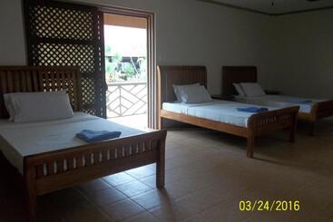 Happy Ripples Beach Resort