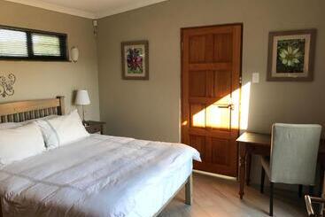 بنسيون The Store