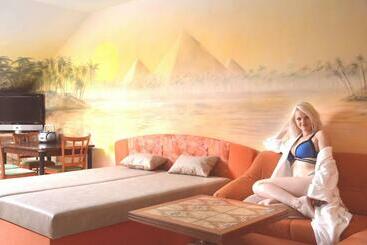 منتجع Wellness Club Zlatý Lev