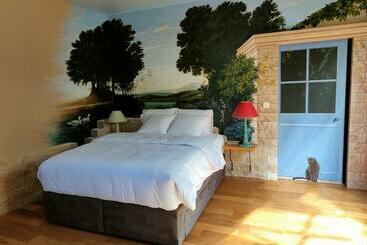 ユースホステル L Auberge De Thenay