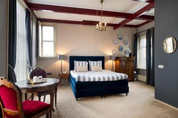 مبيت وإفطار Herberg Het Rechthuis