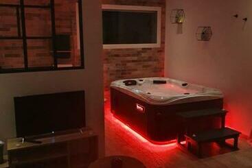 ベッドアンドブレックファースト Instant Secret