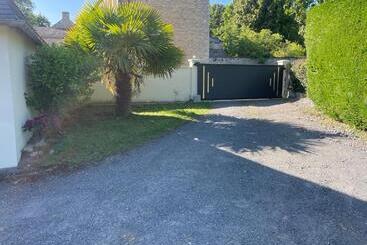 ベッドアンドブレックファースト Le Doux Refuge