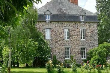 住宿加早餐  Le Presbytère De Saint Malon