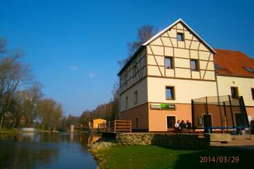 Bed and Breakfast Penzion Cerny Mlyn Sokolov