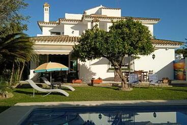 צימר Villa Las Redes