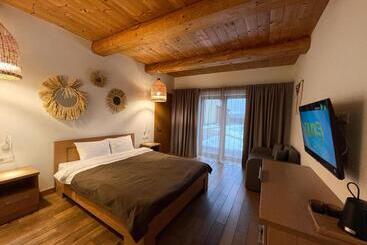 فندق Eden Resort