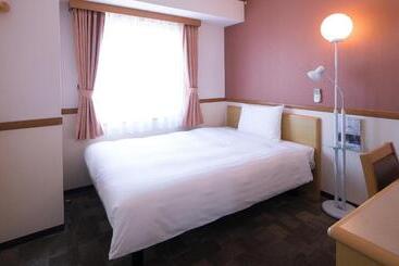 בית מלון כפרי Toyoko Inn Aioi Eki Shinkansen Guchi