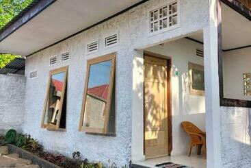 פנסיון Azalea2