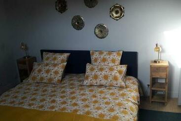 פנסיון La Detente De Neuilly