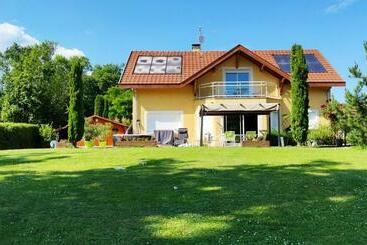 פנסיון Location Chambres Le Panorama   Aéroport Genève   Pays De Gex