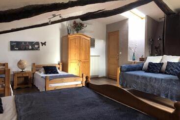 펜션 Ombre Bleue Du Figuier, Ailhon