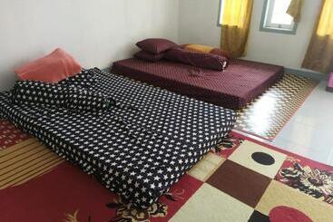 بنسيون Penginapan Atau Kontrakan Rumah Ciwidey 1 Ruangan 2 Kasur Dewasa Kamar Mandi Dapur Dalam Sewa Harian