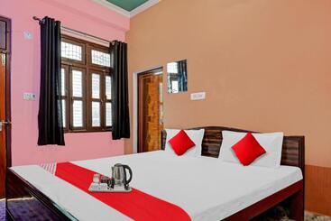 Spot On Hotel Kanha Inn