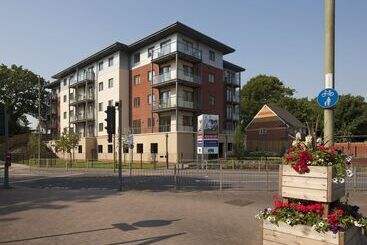 דירות לתיירים Equinox Place By House Of Fisher