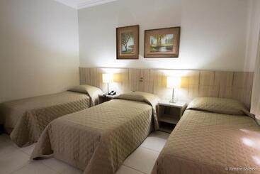 Aruá Hotel, Restaurante E Convenções