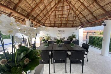 בית מלון כפרי Suites Mar Elena