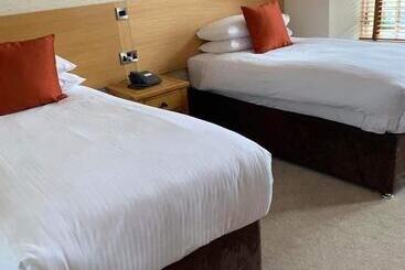 בית מלון כפרי Victoria