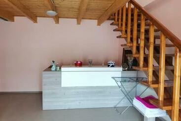 Pensiune Si Cazare La Mitza