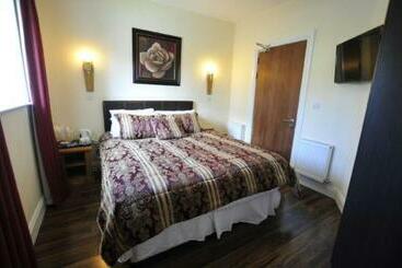 旅馆 Rustic Inn