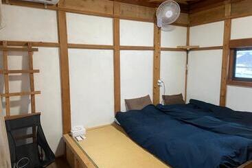 فندق صغير Gypsy Takashima