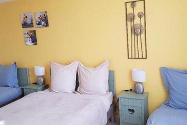 Bed and Breakfast Cour La Dame Chez Béatris Et Christophe Janson