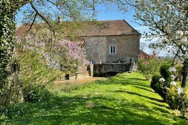 צימר Moulin De Pras