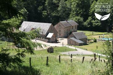 住宿加早餐  Moulin Des Borderies