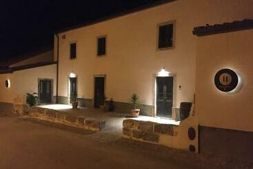 بنسيون Pausastay   Qdm Artists Suites   Rooms