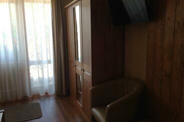 פנסיון Prémium Vendégház