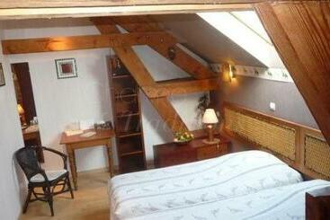 민박 Gite Du Chêne