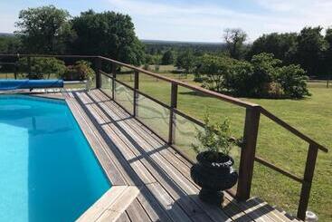 צימר Les Petits Chenes