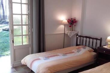 Bernafay Wood B&b