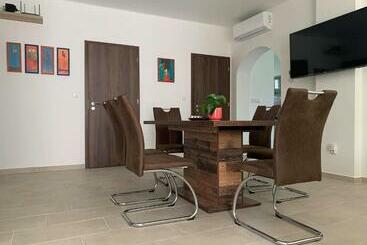 Пансион Lali Vendégház