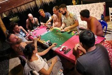 Пансион The Cocoon