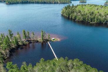 פנסיון White Pine Camp