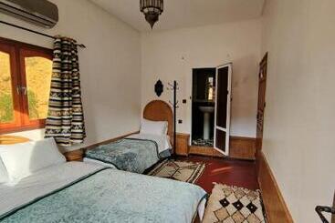 هاستل Auberge La Belle Vue Dades