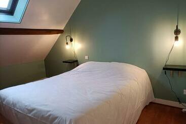 Bed and Breakfast Domaine De La Dijonniere Les Capucines