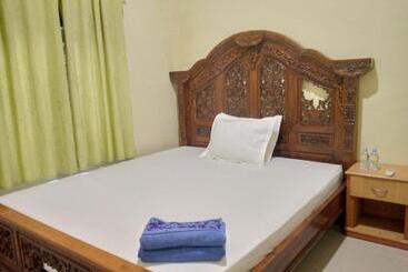 فندق Deeva Homestay Syariah Redpartner