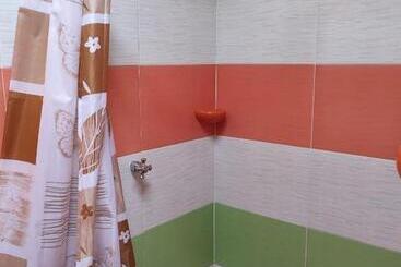 ペンション Hostal Amaní