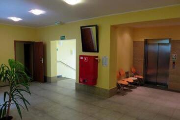 هتل City Apartments Protos