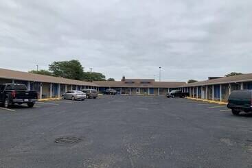 Surrey Motel