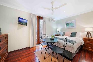 Fremantle Port Mill Bed & Breakfast   Unique Accommodation