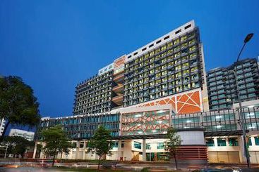 هتل Best Western Petaling Jaya